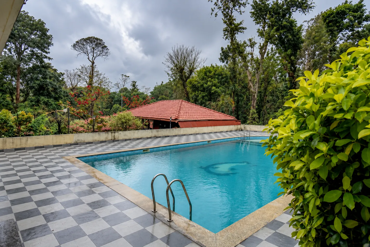 Pool and Estate